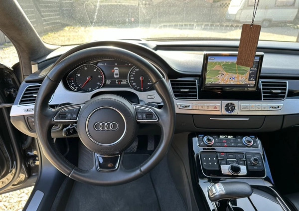 Audi A8 cena 130000 przebieg: 222400, rok produkcji 2013 z Okonek małe 466